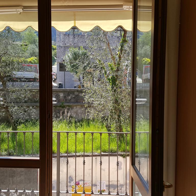 Casa Albergo Sorriso (Adults Only) Limone sul Garda Εξωτερικό φωτογραφία